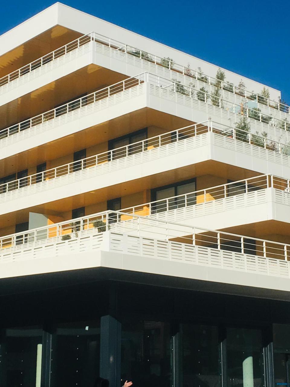 Vacances A Nice Terrasse Ensoleillee & Parking A La Gare Du Sud المظهر الخارجي الصورة