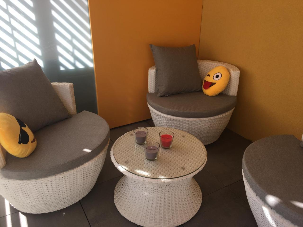 Vacances A Nice Terrasse Ensoleillee & Parking A La Gare Du Sud المظهر الخارجي الصورة